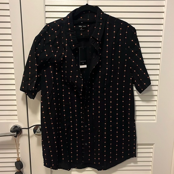 Quicksilver button down floral barbwire print - Picture 1 of 2